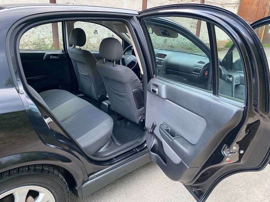 Продам авто Opel Astra 2004