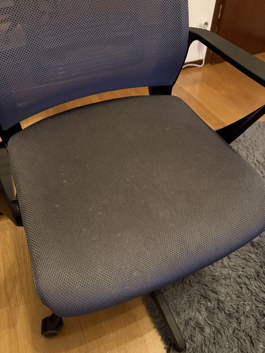 Cadeira de Escritório Ergonómica