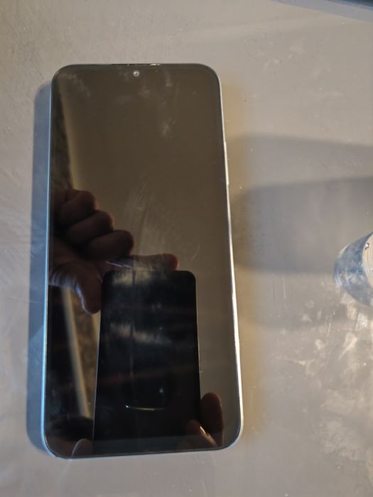 Telemóvel redmi em bom estado