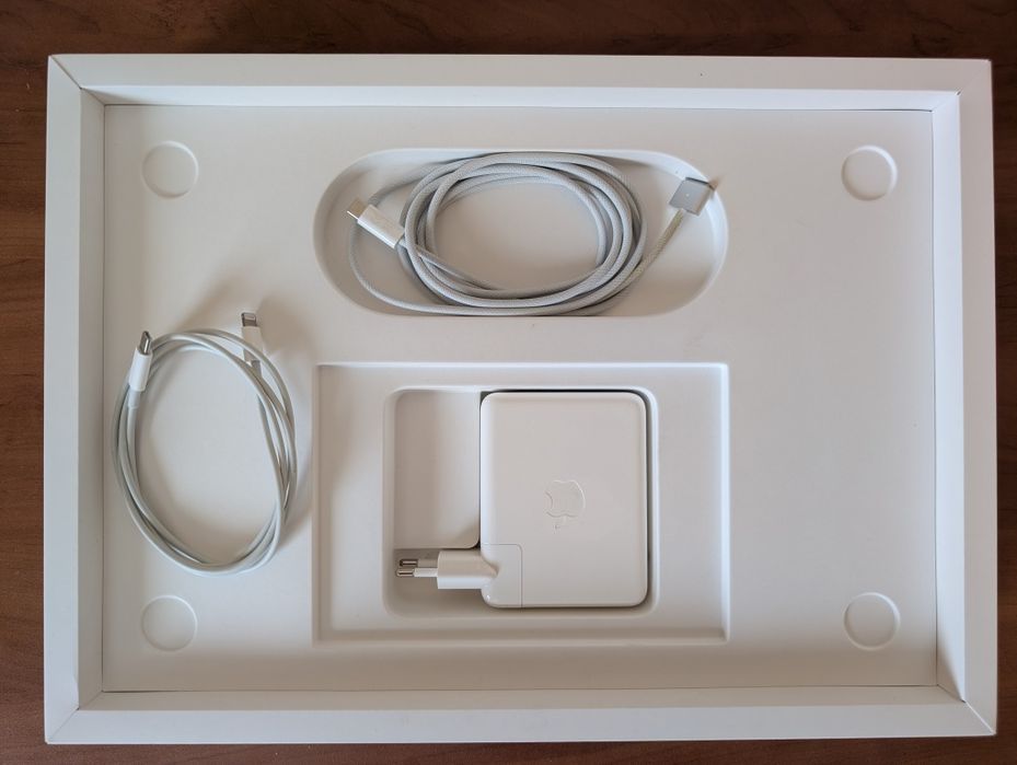 Zestaw zasilacz Apple 140W MacBook Pro ładowarka + gratis dwa kable + pudełko