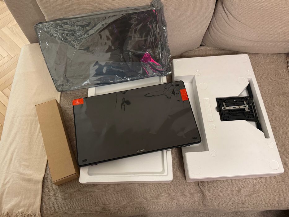 Huion Kamvas 22 plus