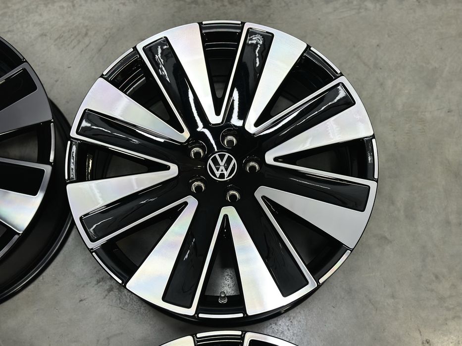 Оригінальні диски Volkswagen Atlas 5x112 R20. 3GJ601025A