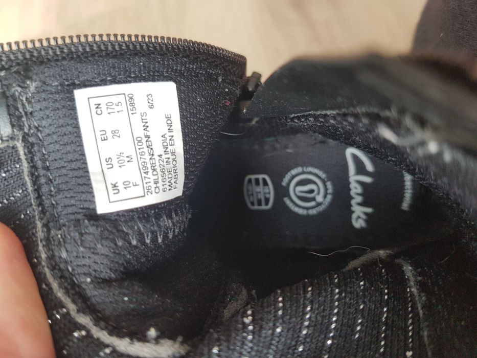 Buty zimowe kozaki 28 dziewczęce Clarks