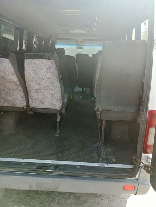 Mercedes sprinter (автобус)