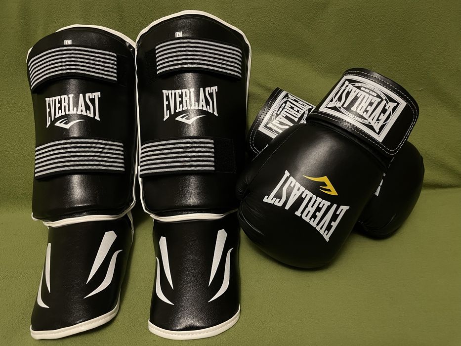 Боксерские перчатки, защита голени, футы, Everlast