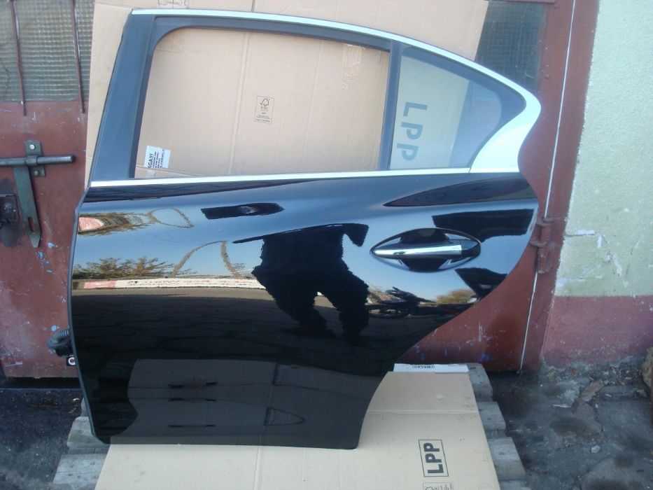 Двери Infiniti Q50 2013-