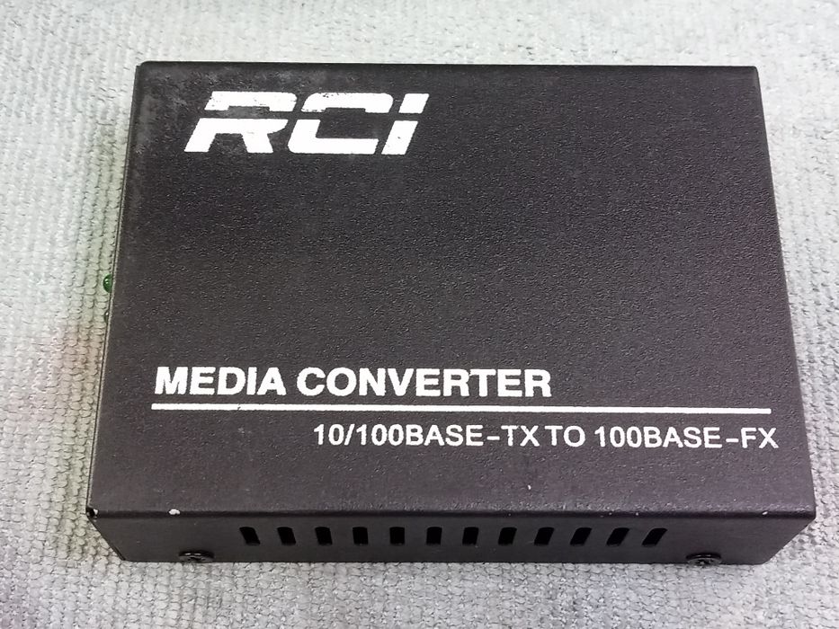 Медіаконвертер RCI RCI902W-FE-20-T