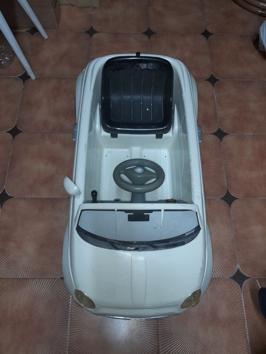 Carrinho Fiat 500 sem parte elétrica