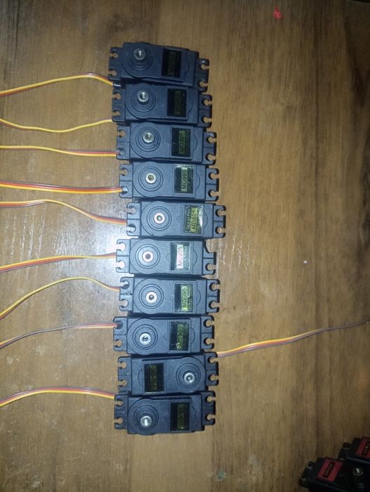 Продам сервоприводи MG995 та MG996R б/у