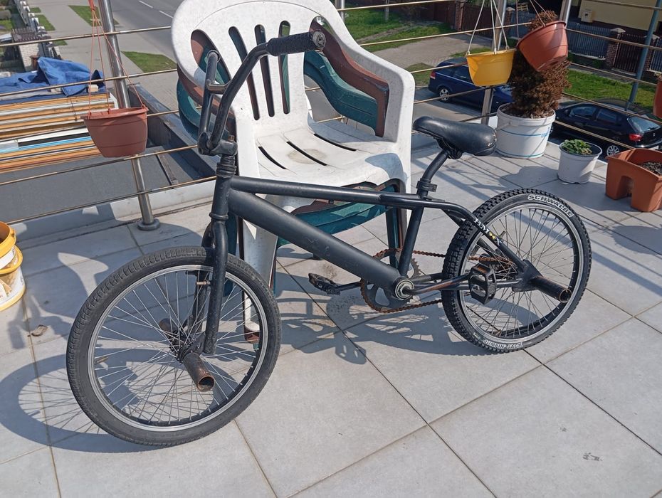 Rower BMX czarny