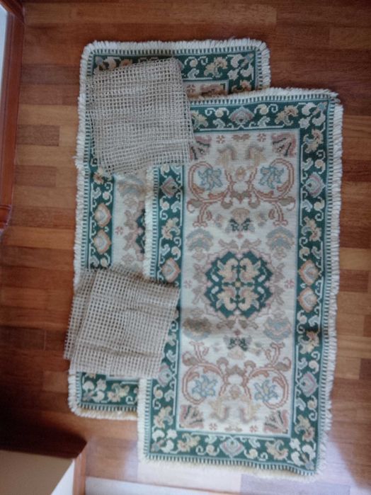 Tapete de Arraiolos, 2 unidades, 15€ cada
