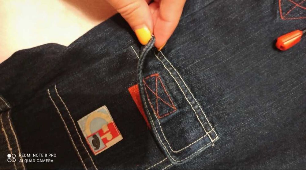 Spodnie jeansy na gumce