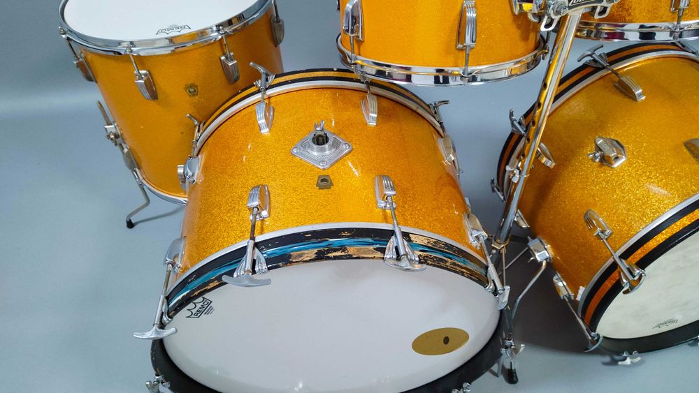 Ludwig Super Classic Maple USA vintage 60s–22/20/12/13/16  –keystone Badge