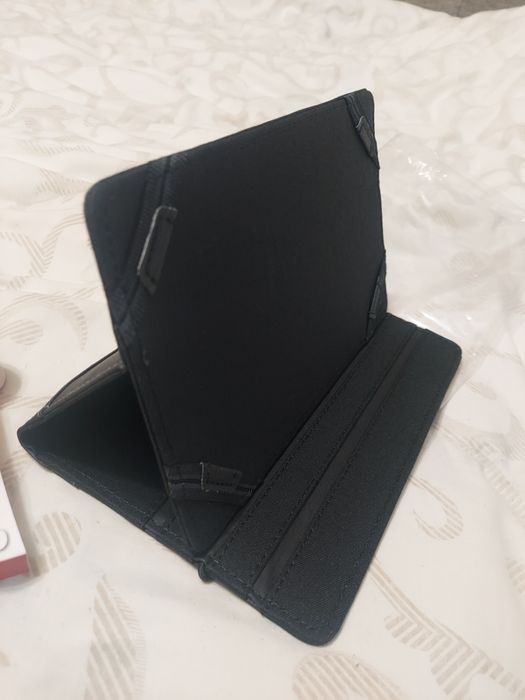Універсальний чохол для планшета 7"