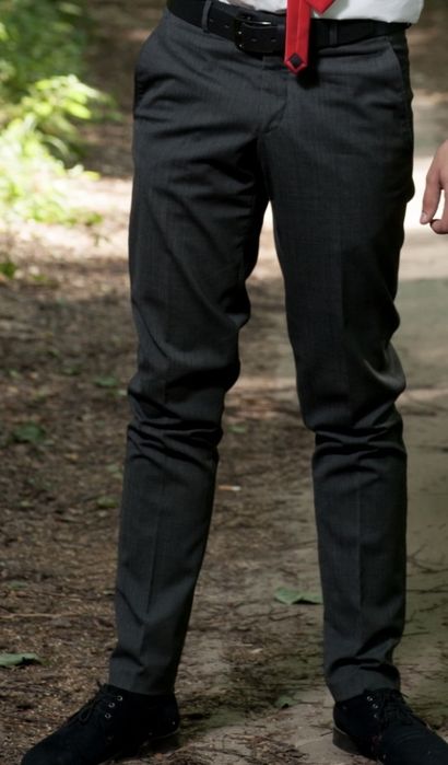 Діловий костюм Zara чоловічий (піджак, брюки)