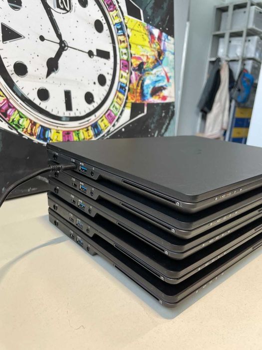 Шкарна ціна Fujitsu LIFEBOOK U729 для роботи та навчання є 50шт