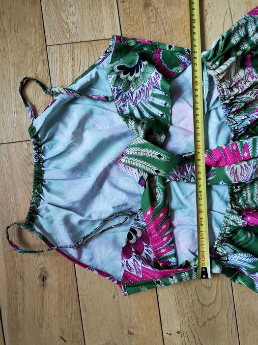 Sukienka maxi, sukienka z odkrytymi plecami rozmiar M/L