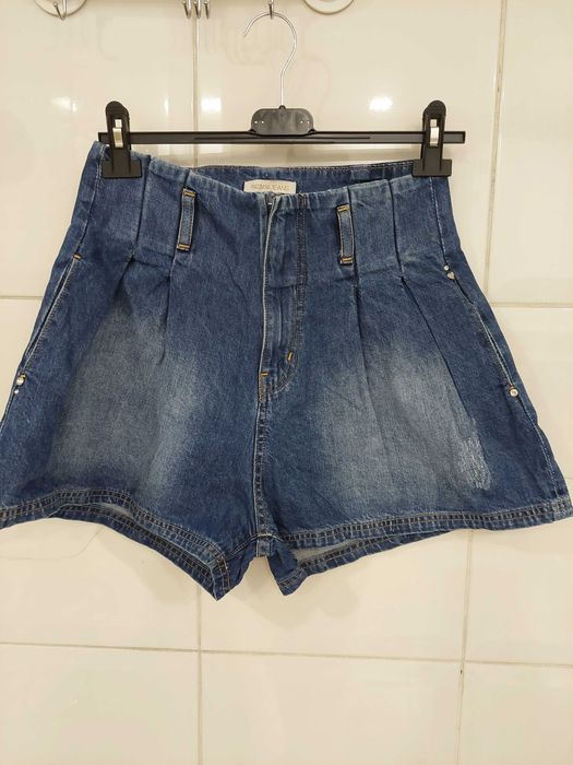 Calçao de ganga marca Fracomina