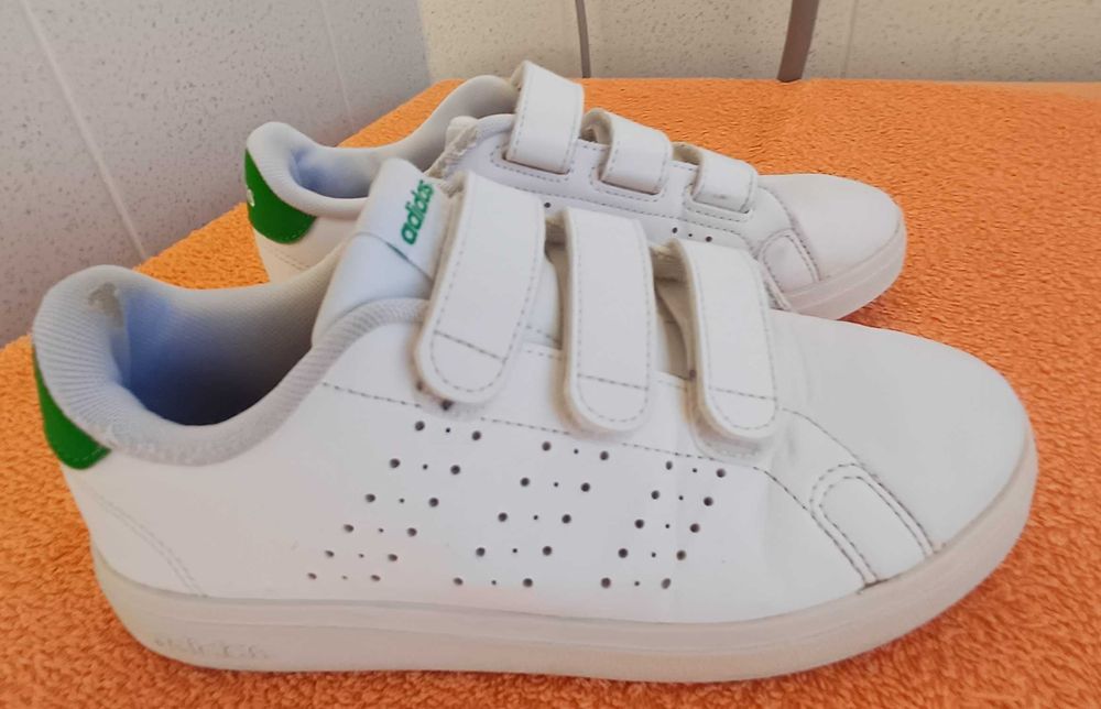 Sapatilhas Skechers e Adidas