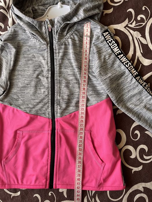 Спортивна кофта  H&M sport 110-116 на дівчинку 4-6років кофта на замку