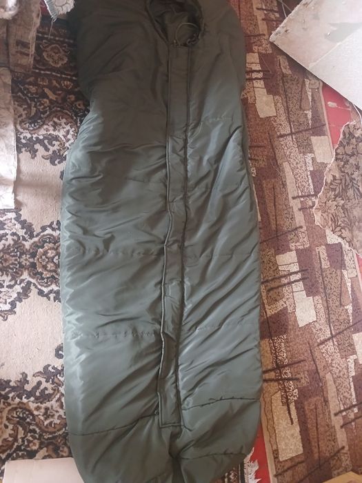 Продам новий спальний мішок