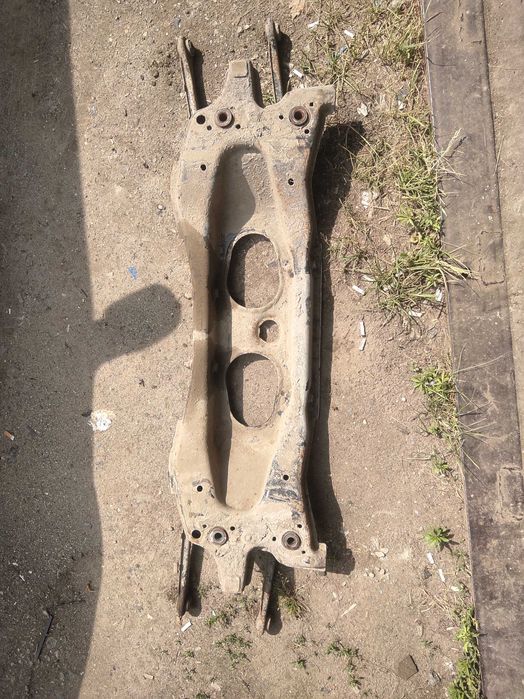 Подрамник балка Ford mondeo 3