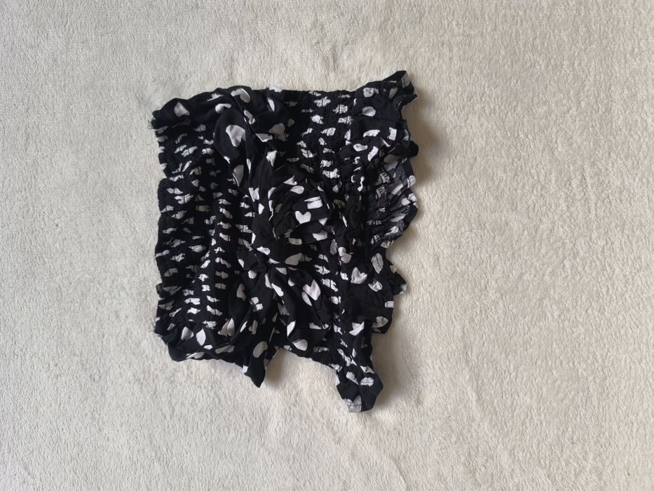 Czarny top SINSAY • bez ramiączek • kokarda • XS