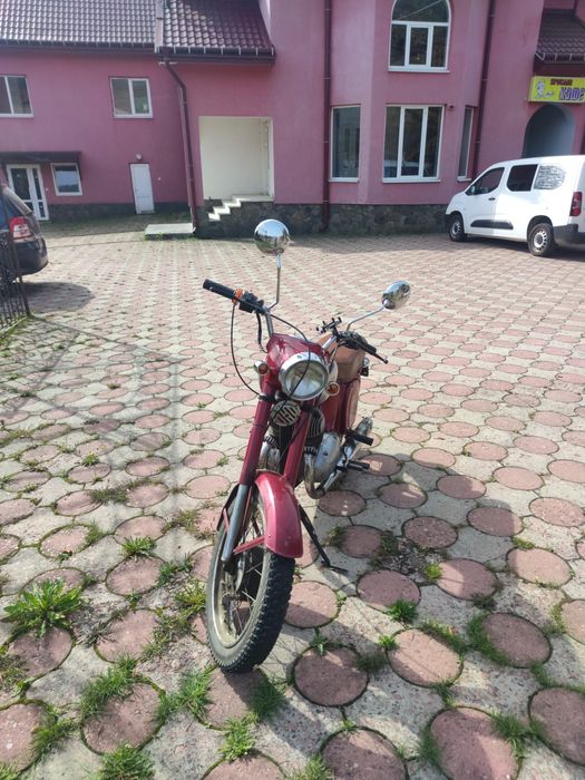 Ява 360 старушка