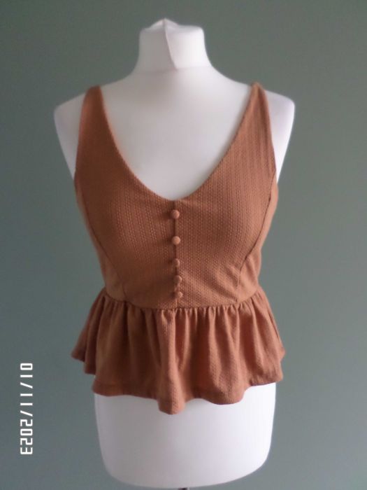 śliczna bluzeczka-top-Reserved-38-M