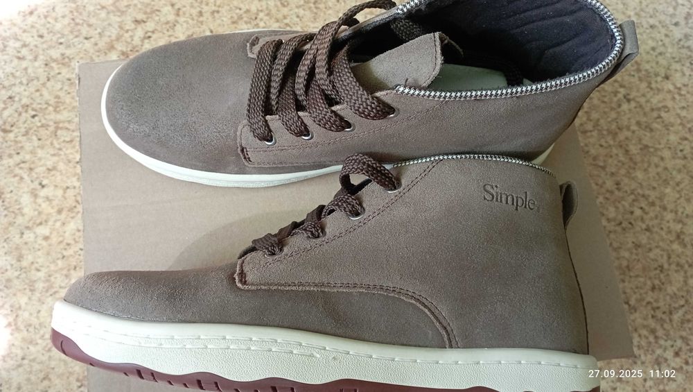 Ботинки демісезон унісекс шкіряні розмір 38 22,5 см