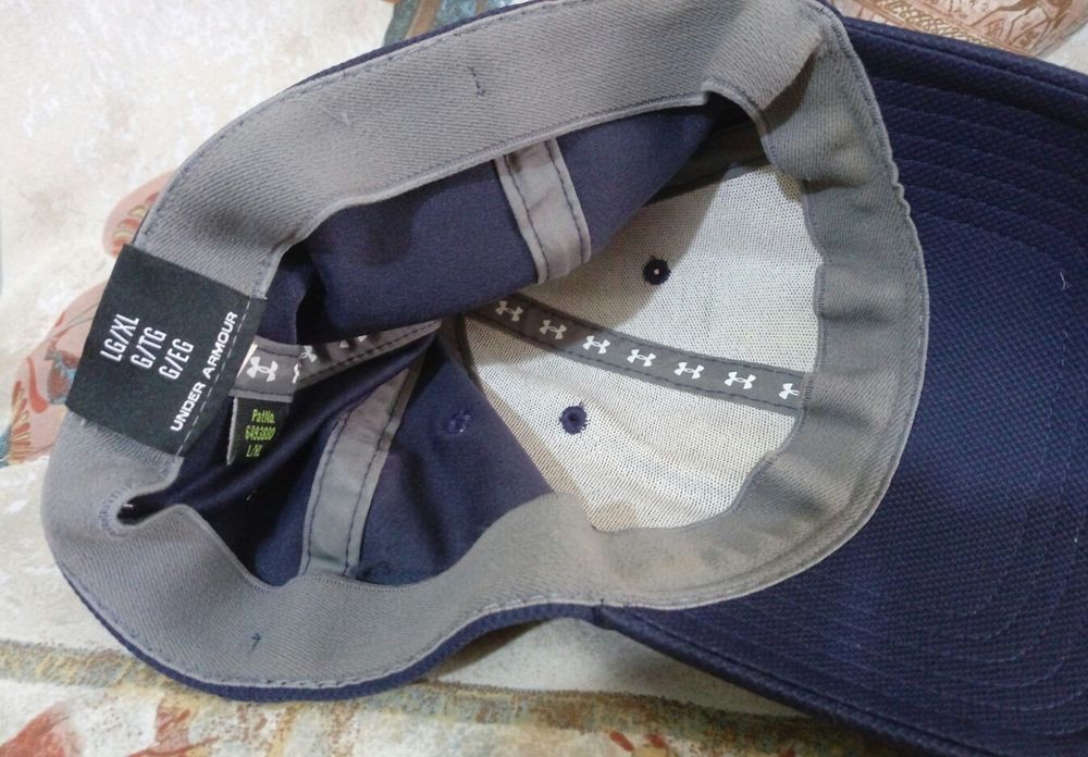 Оригінал Under Armour чоловіча кепка бейсболка