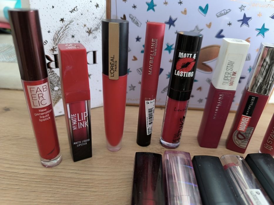 Mega Zestaw TRWAŁYCH POMADEK Kultowe serie Maybelline, L'Oreal, Rimmel
