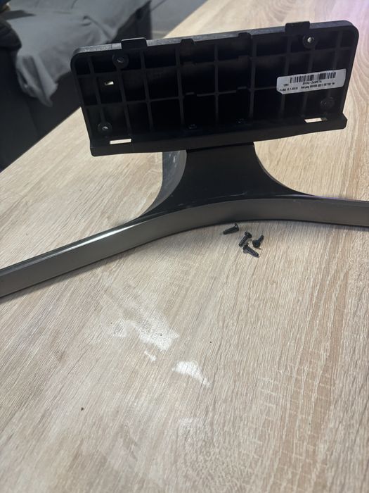 Podstawa stopa noga od samsung 48j6300 plus śruby