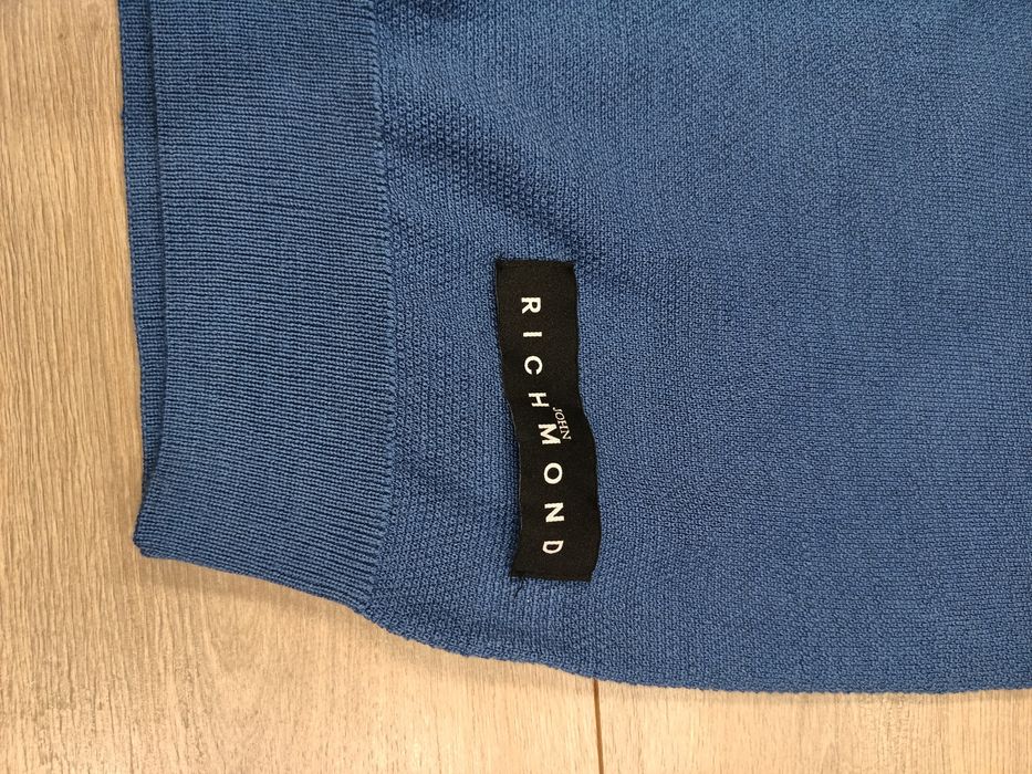 Sweter męski John Richmond roz. M wełna merino w składzie