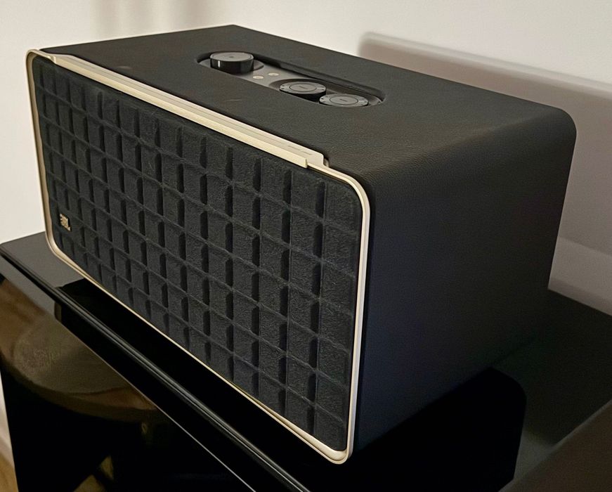 JBL Authentics 500
