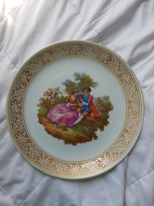 Pratos Porcelanas antigas !