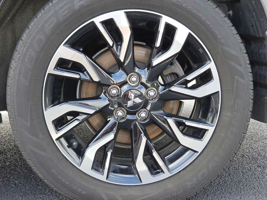 Mitsubishi Outlander PHEV GT      2018