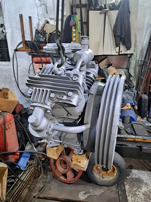 Компресор 1100 літрів/хв ГСВ-1/12; 155-2ВУ4; 1101-В5У4; головка