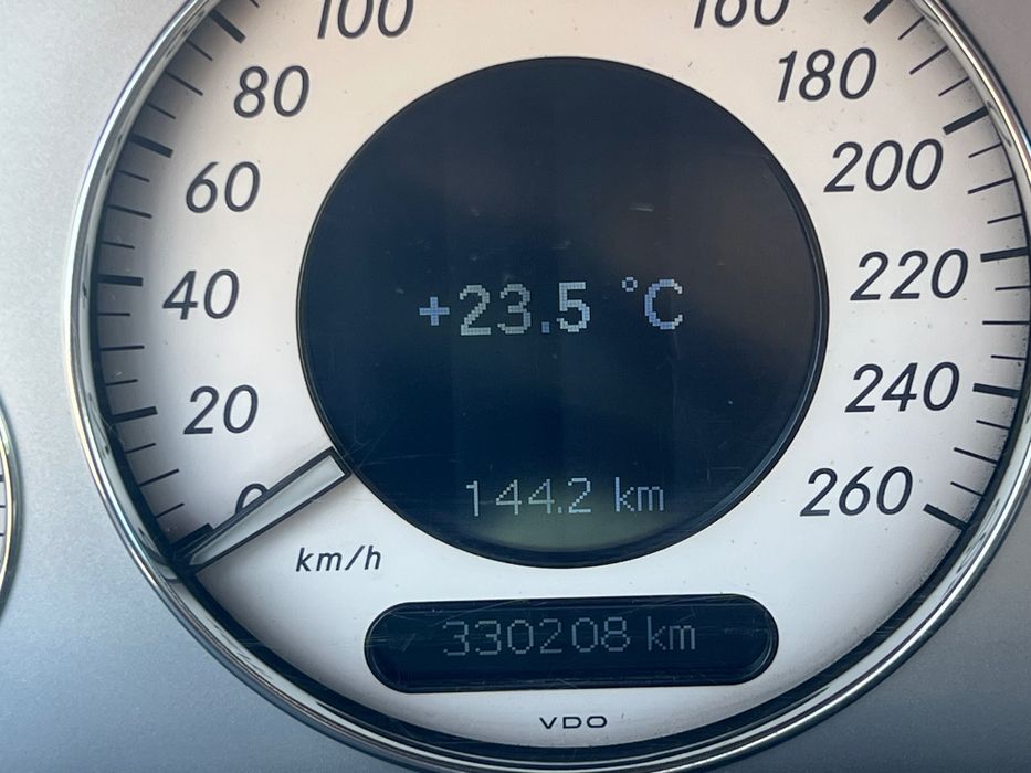 Mercedes Benz E220cdi Avangard