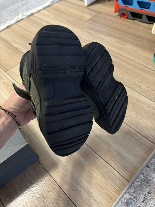 Buty trzewiki jesienne chlopiec 25