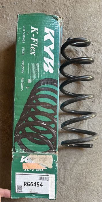 Задня пружина на дача логан, kyb k flex rg6454, вживана, хороший стан, пишіть