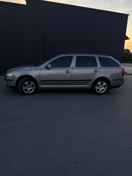Skoda Oktavia 1.6