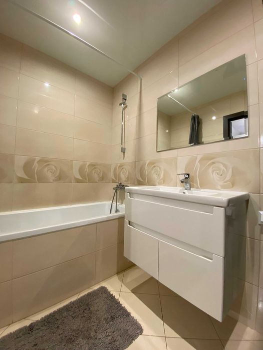 Красива 2-кімнатна квартира з автономкою на Грушевського! DI