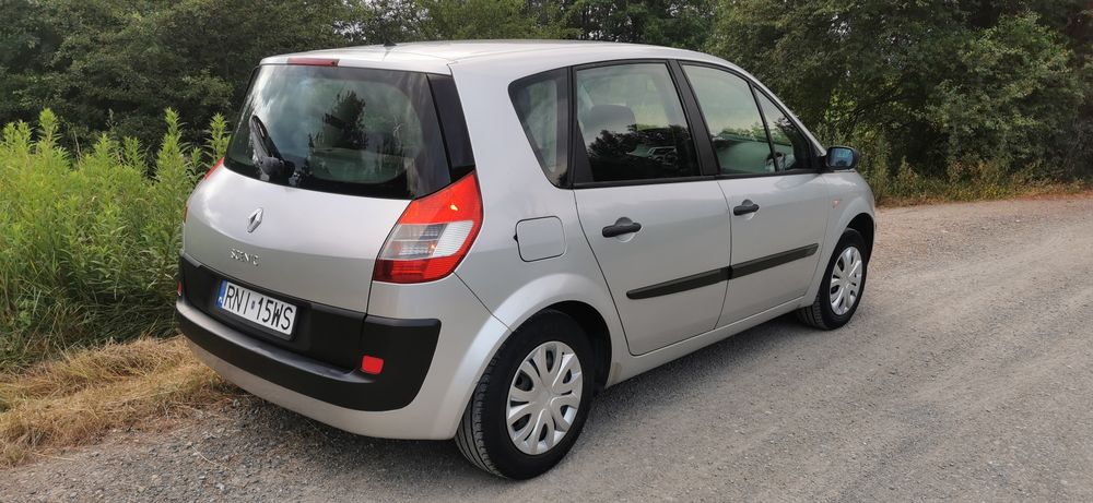 Renault Scenic II 1,5 dci sprawny w dobrym stanie.