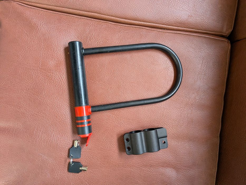 Cadeado grande com chave