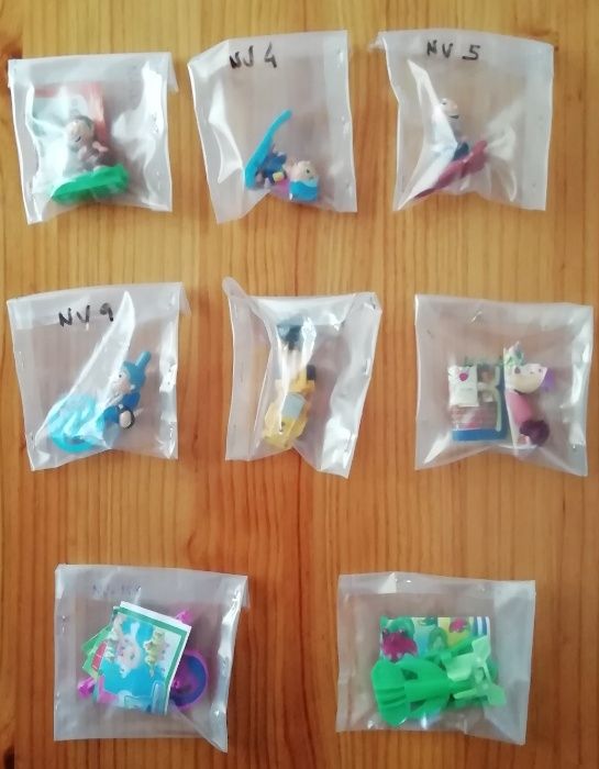 Bonecos Coleção Kinder