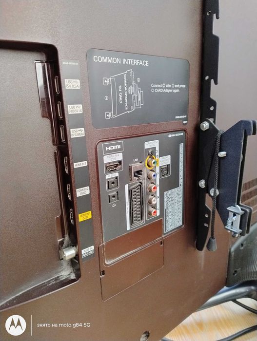 Samsung UE46F6330A - led телевізор