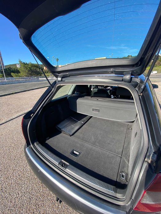 Audi A4 8E, 130CV, 2004, PRONTO A USAR