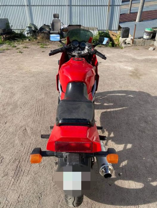 Kawasaki GPZ 600 Срочно