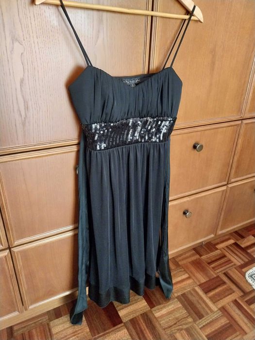 Vestido preto City Triangles, tamanho S, com lantejoulas